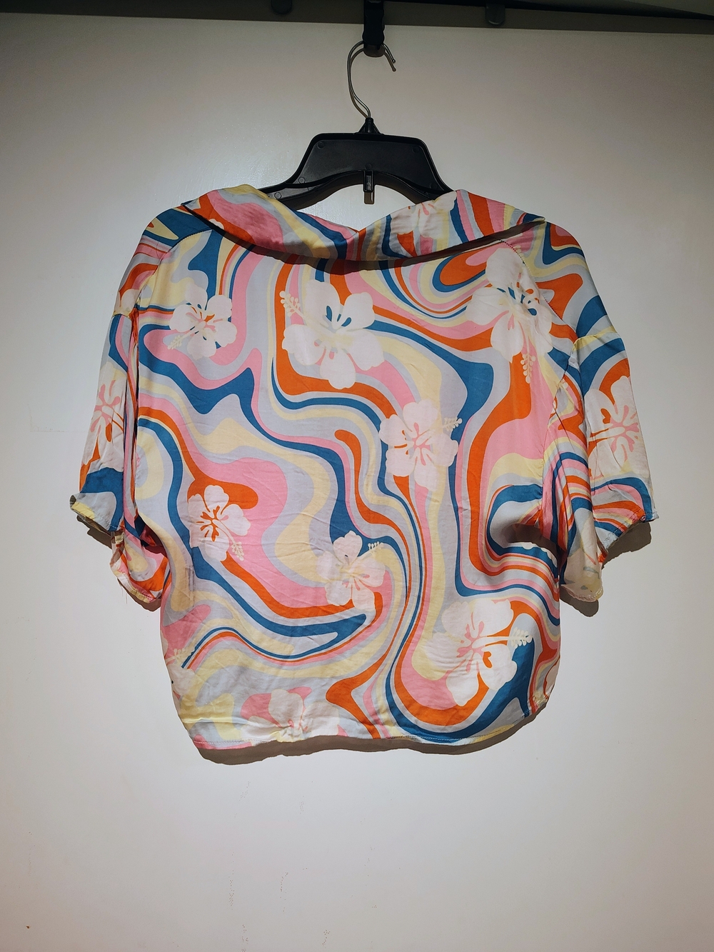 Retro Tropical Hibiscus Psychedelic Print Button Front Blouse - Picture 6 of 7